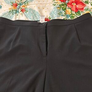 Dress barn 18w excellent condition black